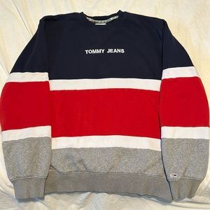 Tommy Hilfiger Tommy Jeans Logo Crewneck Fleece